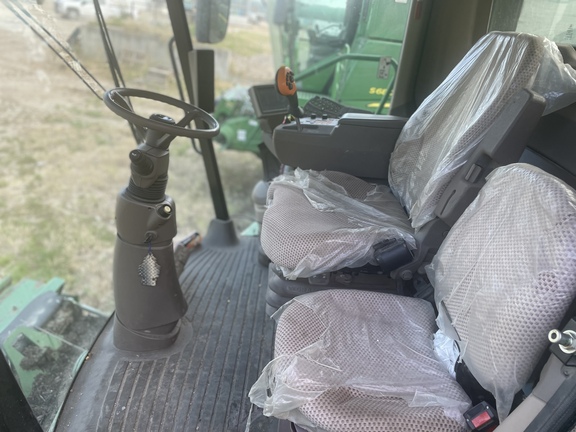 2012 John Deere S680 (13th thumbnail)