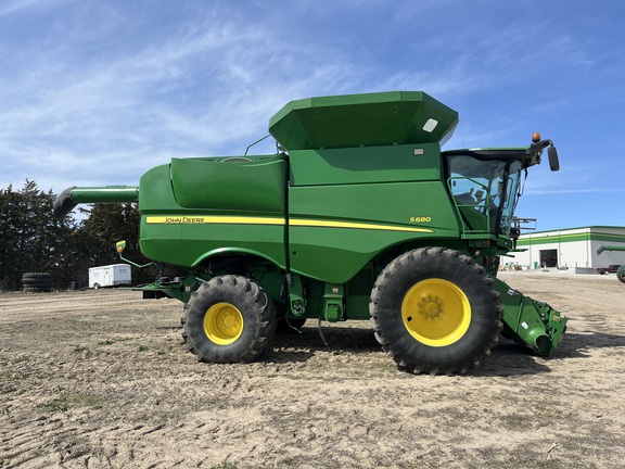 2012 John Deere S680 Used Equipment
