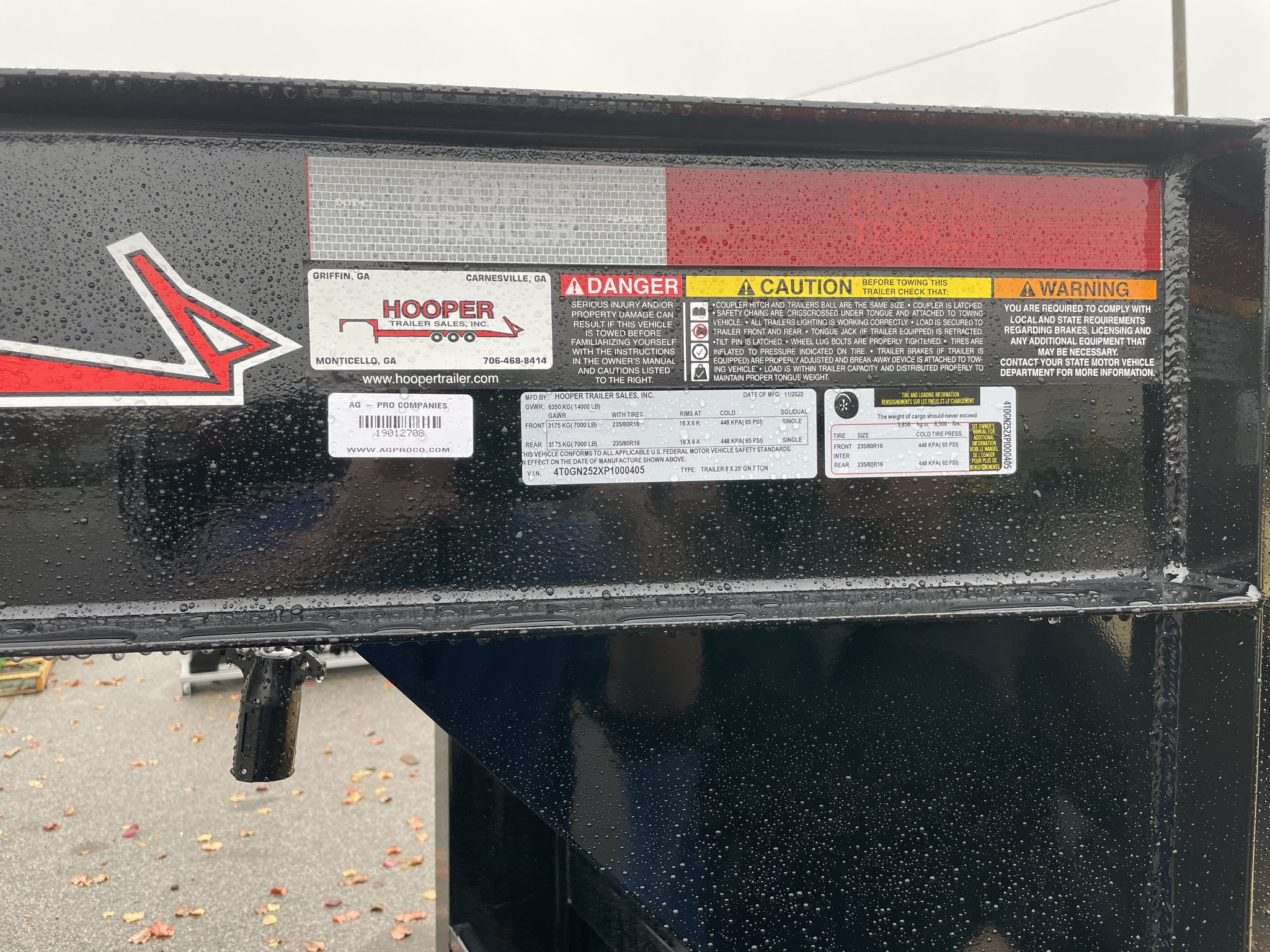 2023 Hooper 8x25 Gooseneck Image 4