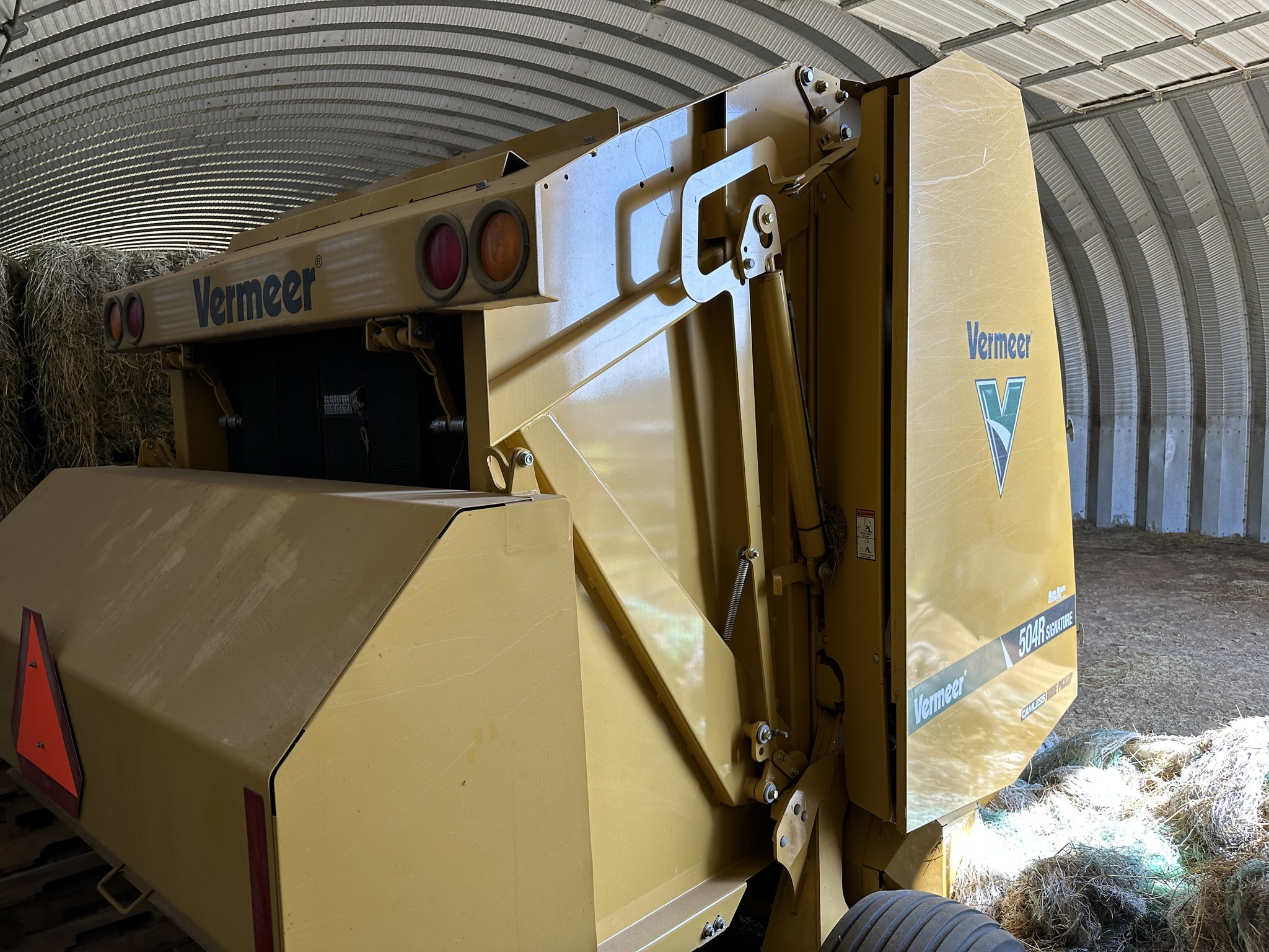 2021 Vermeer 504R - Round Balers - Fort Smith, AR