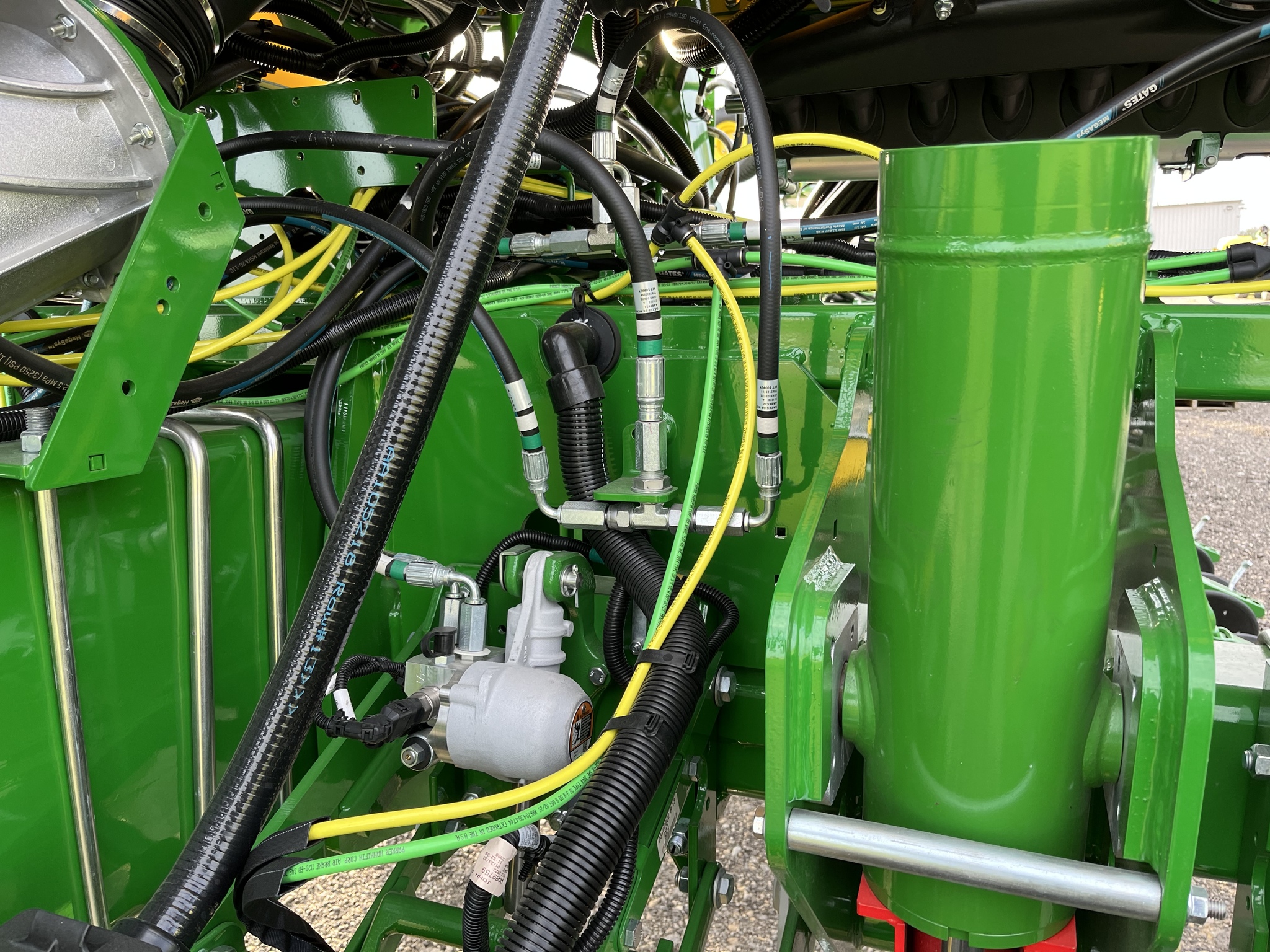 2023 John Deere 1775NT Image 5