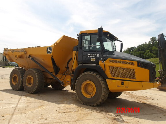 Photo of a 2024 John Deere 310 P