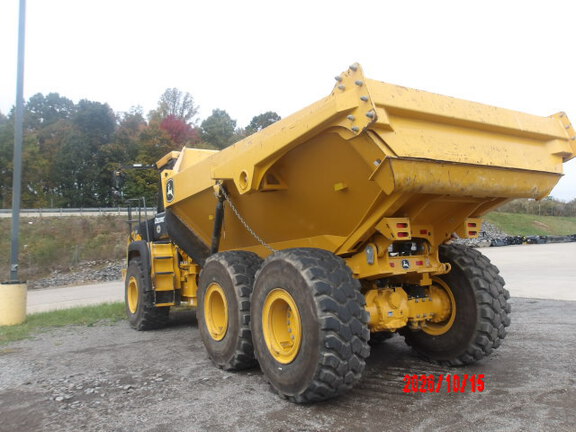 2024 John Deere 310 P