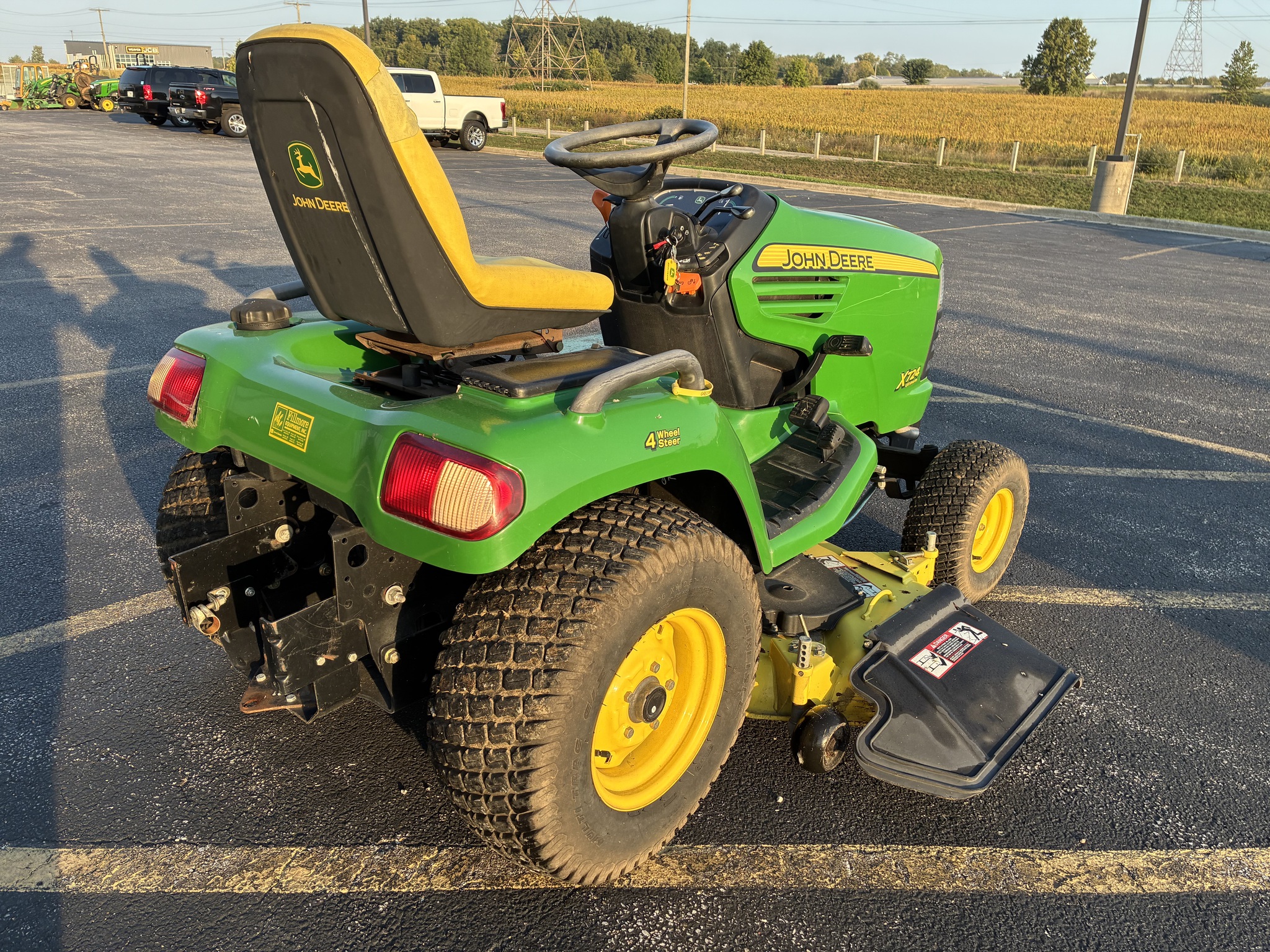 2006 John Deere X724 Image 3