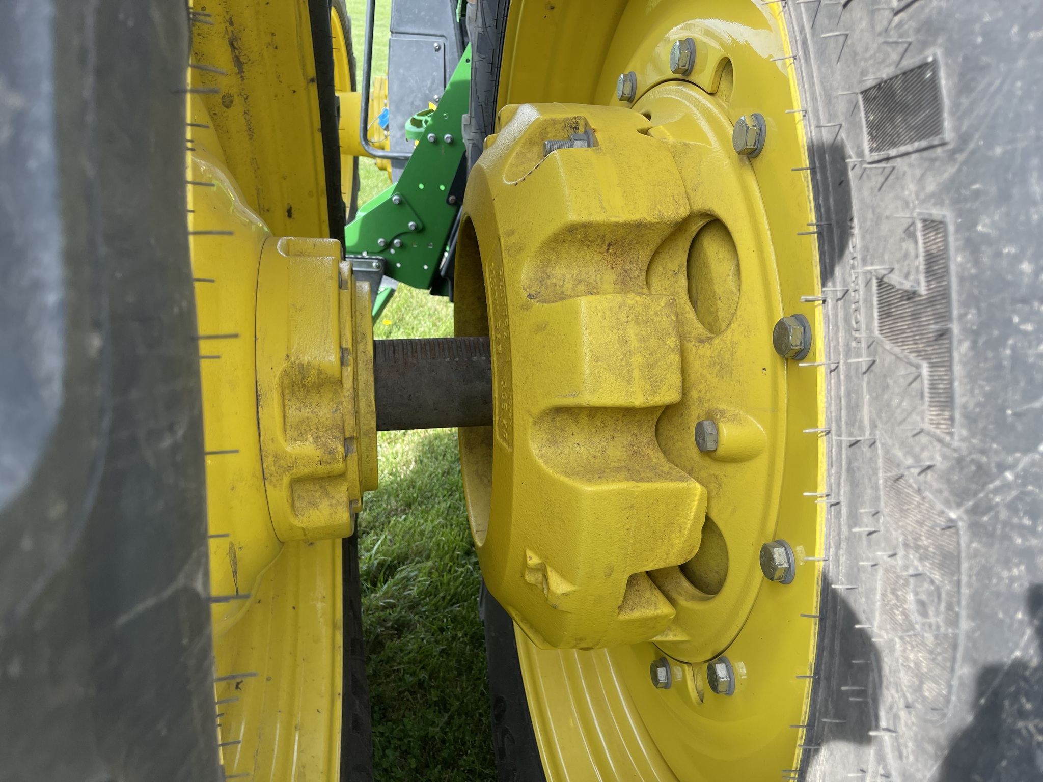  2020 John Deere 8370R at Heritage Tractor in Roanoke, IL