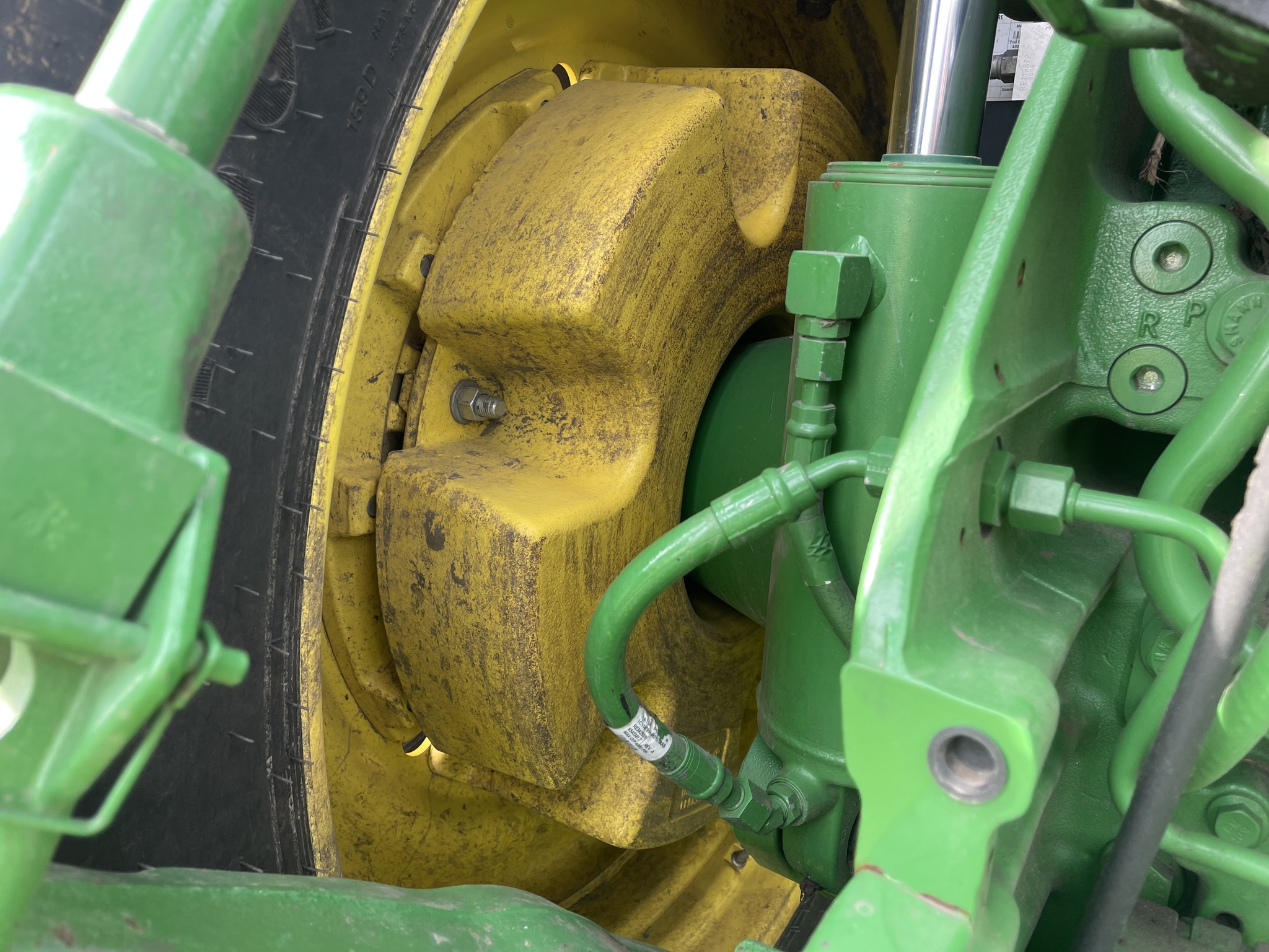  2020 John Deere 8370R at Heritage Tractor in Roanoke, IL