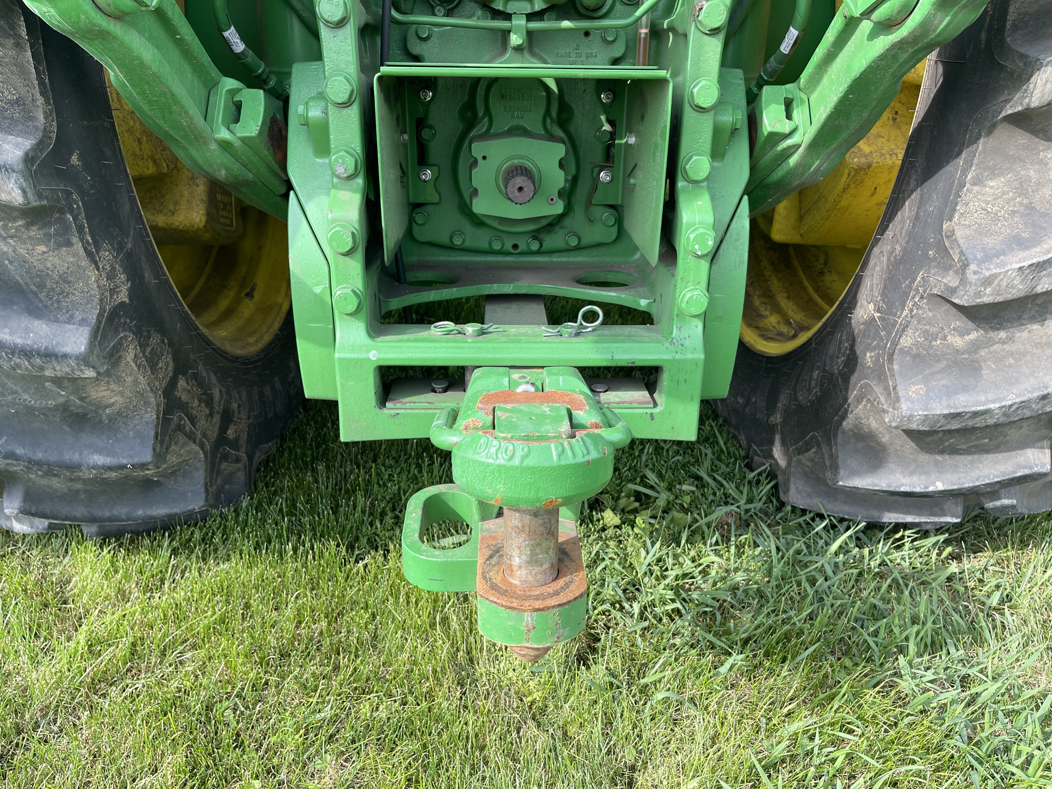  2020 John Deere 8370R at Heritage Tractor in Roanoke, IL