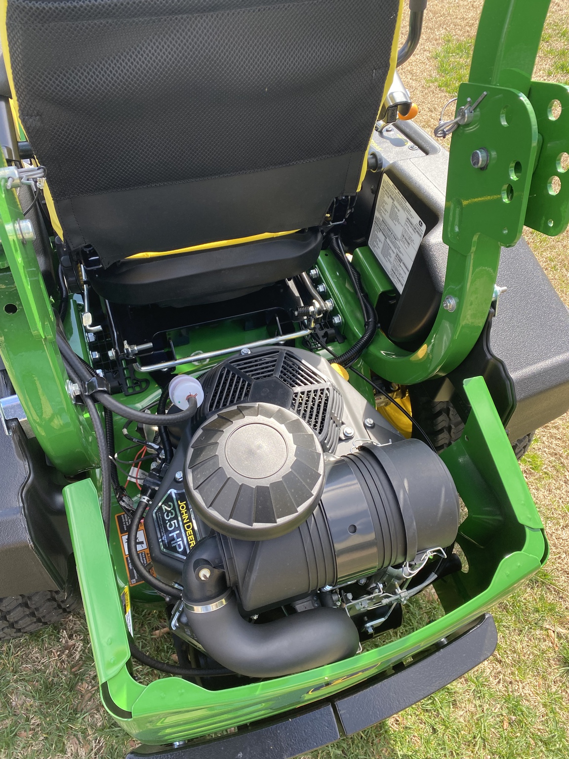 2024 John Deere Z920M Image 5