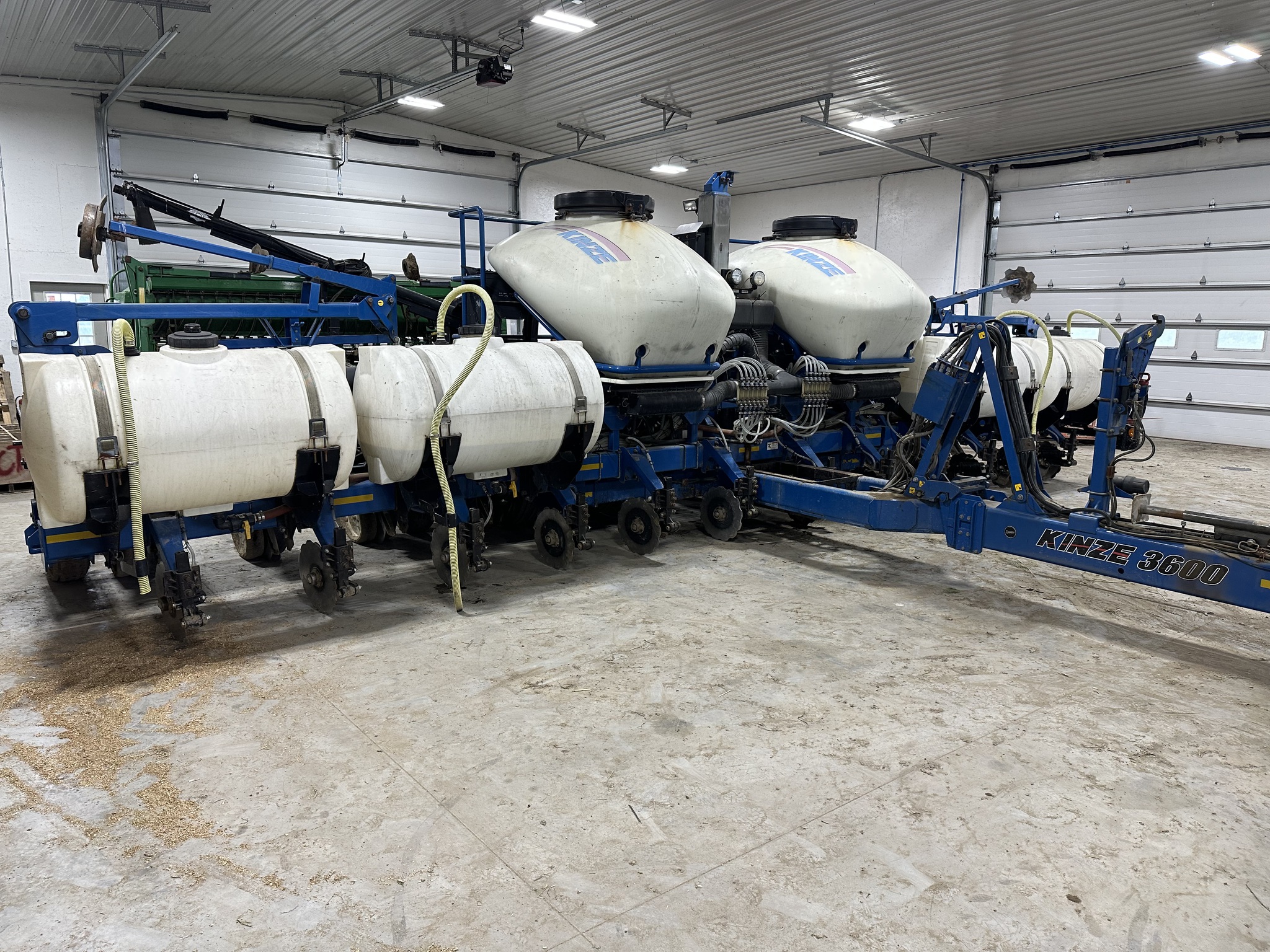 キンパ 2014 Kinze 3600 - Sydenstricker Nobbe Partners
