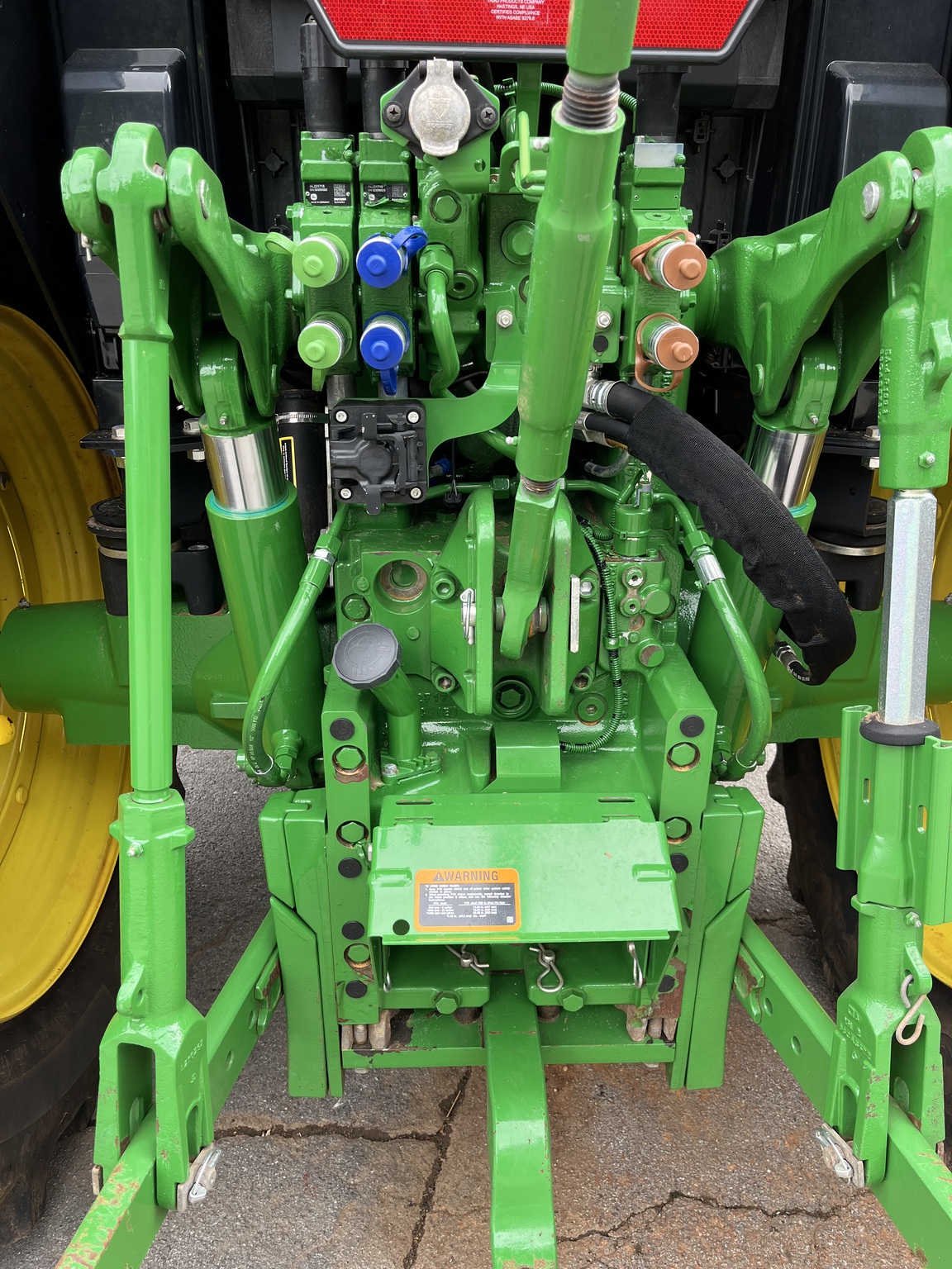 2023 John Deere 6130M Image 8