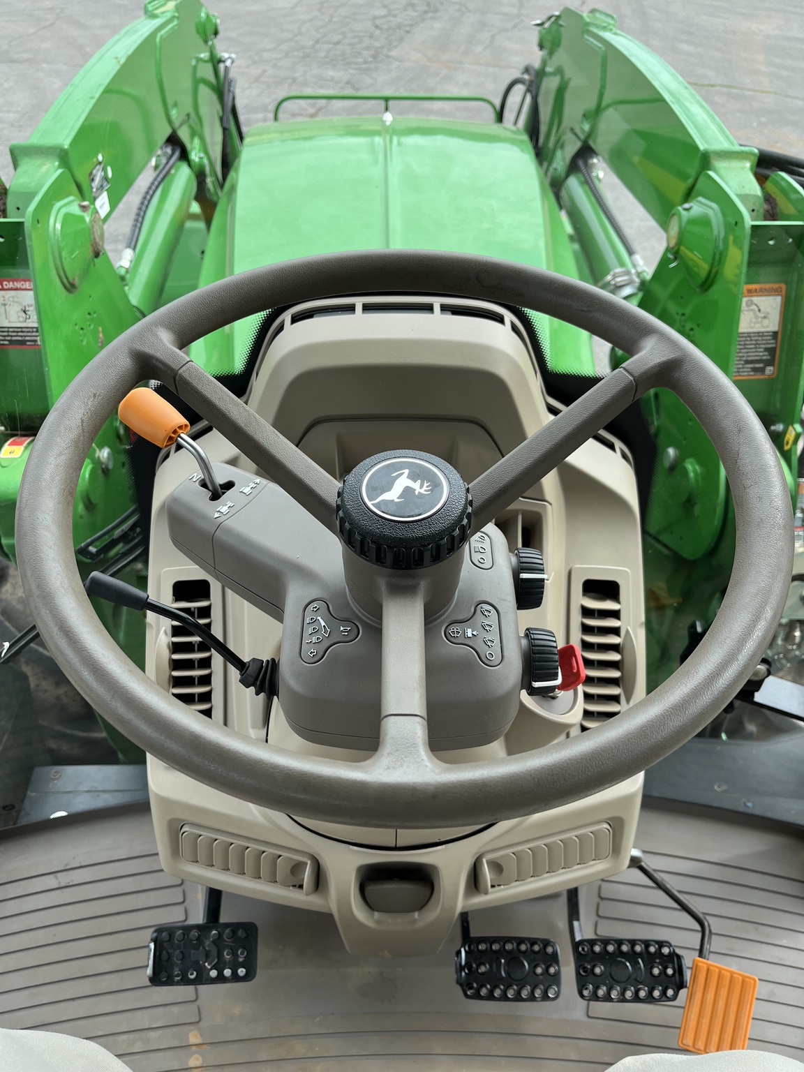 2023 John Deere 6130M Image 11