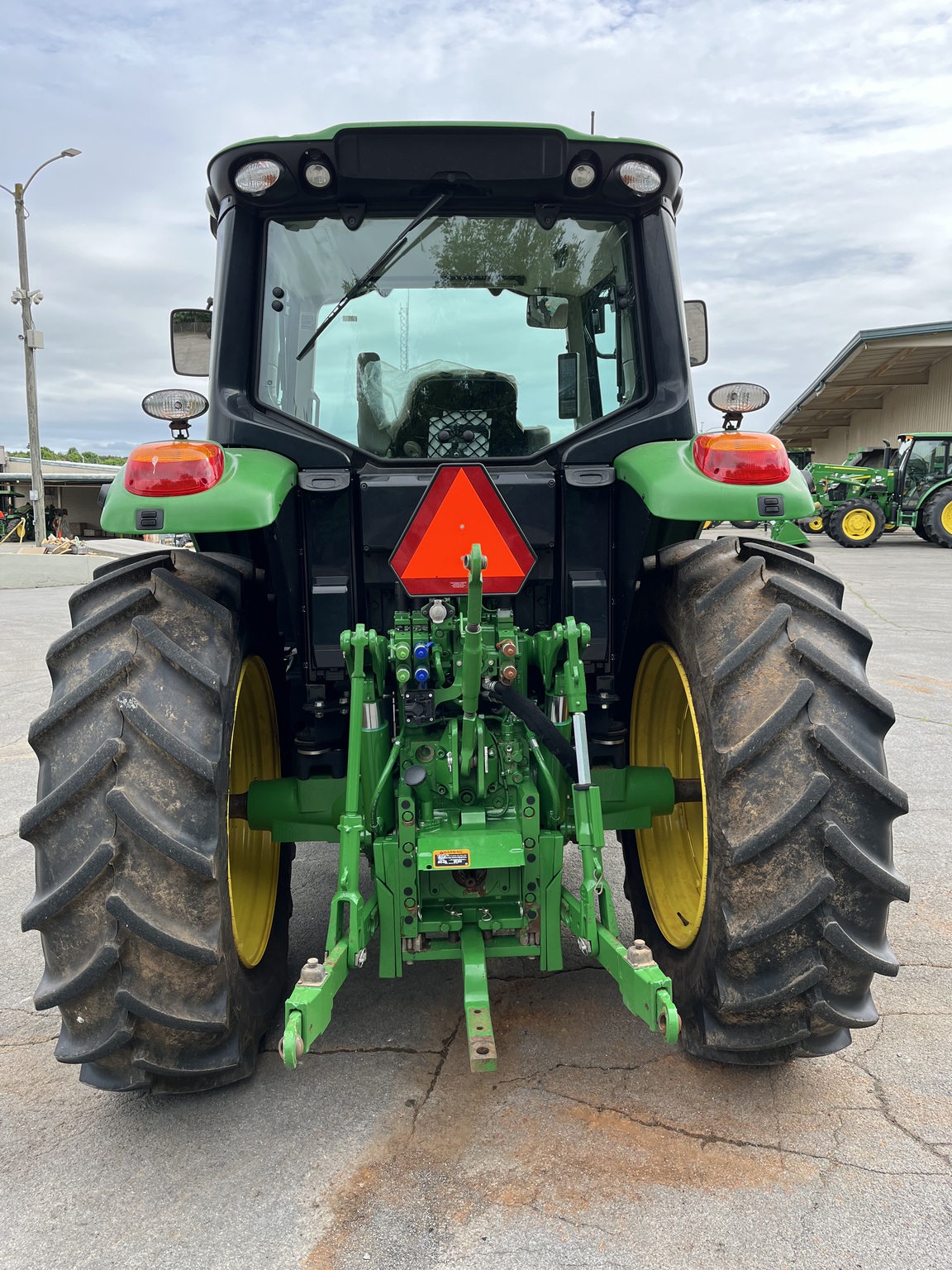 2023 John Deere 6130M Image 3