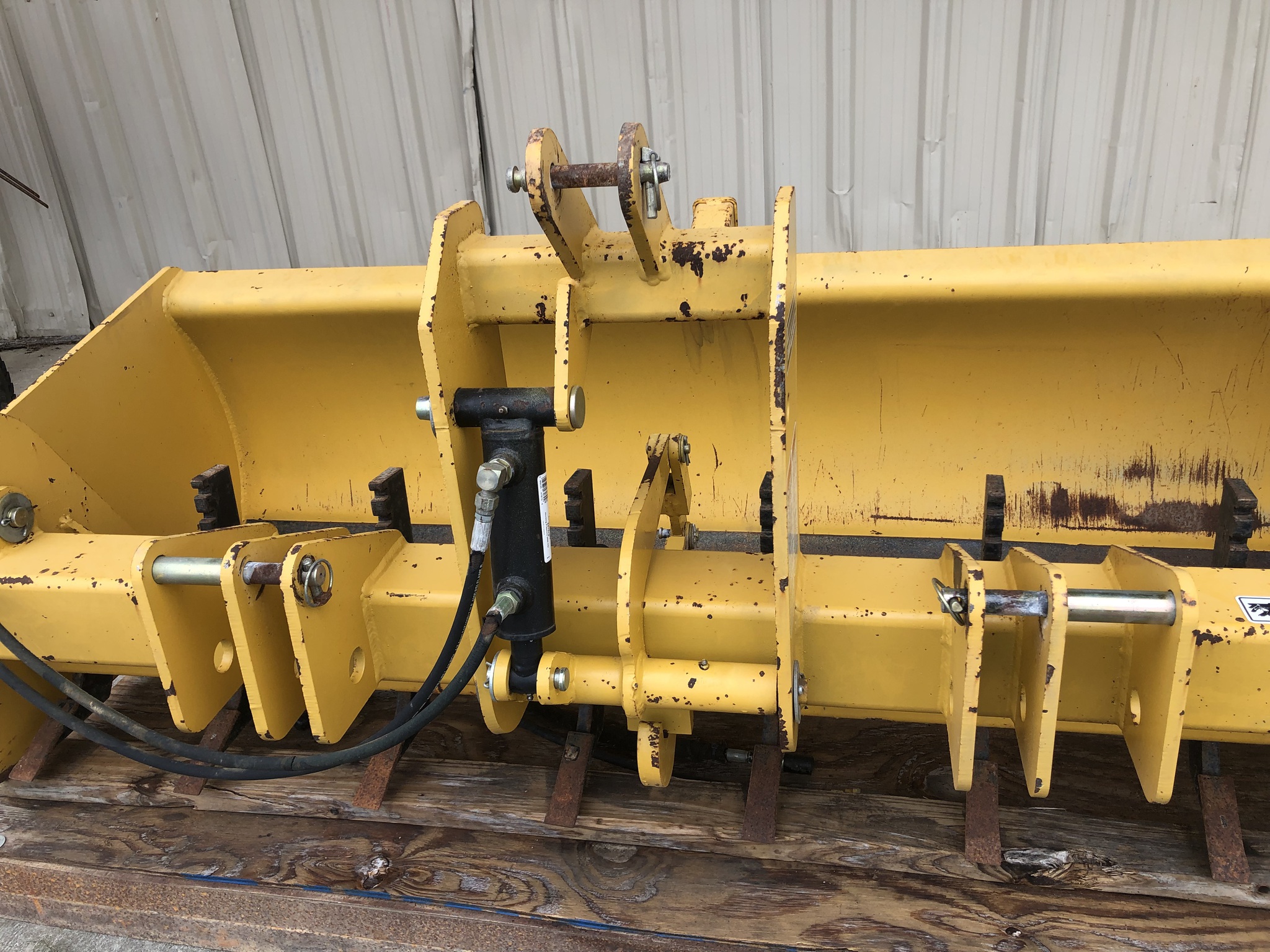 Frontier BB4278H W/TOP & TILT Image 8