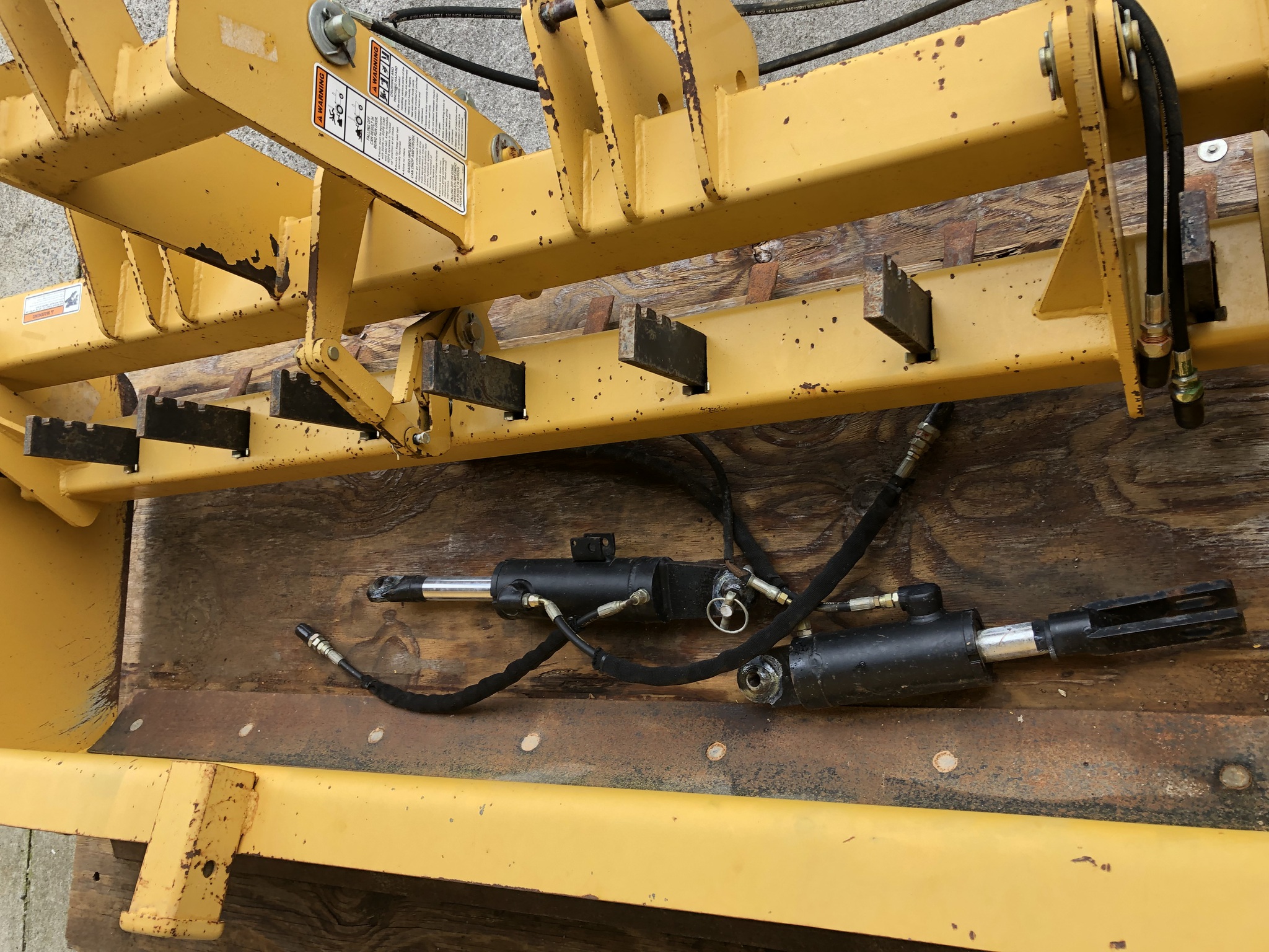 Frontier BB4278H W/TOP & TILT Image 4