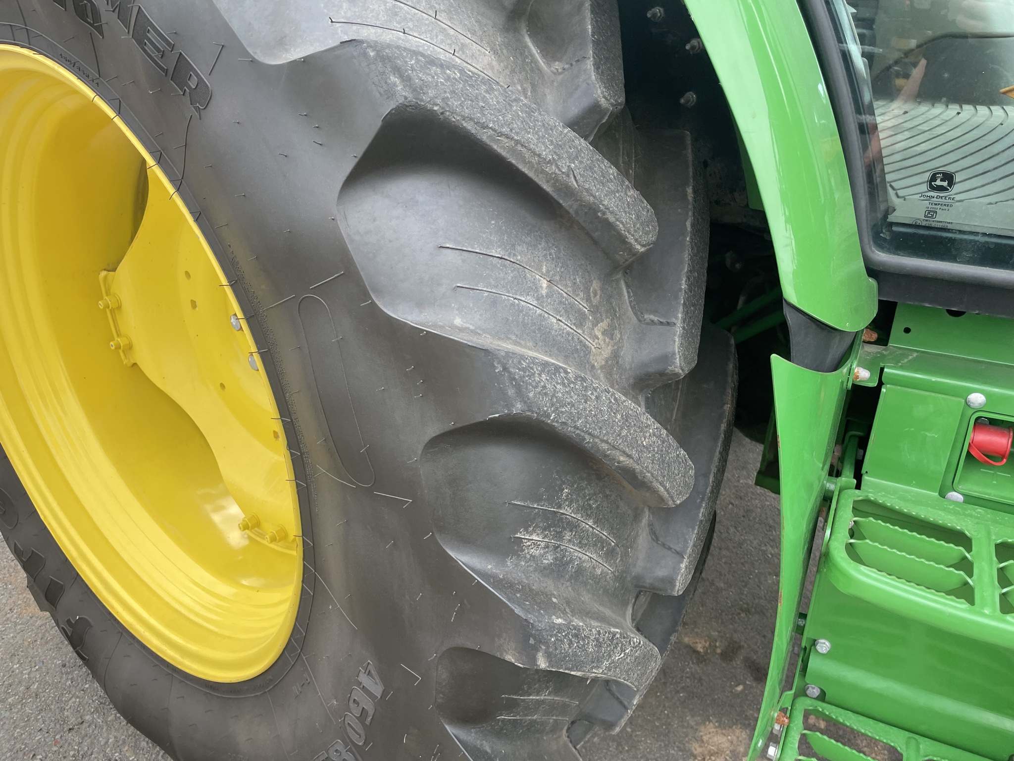 2022 John Deere 5090M Image 14