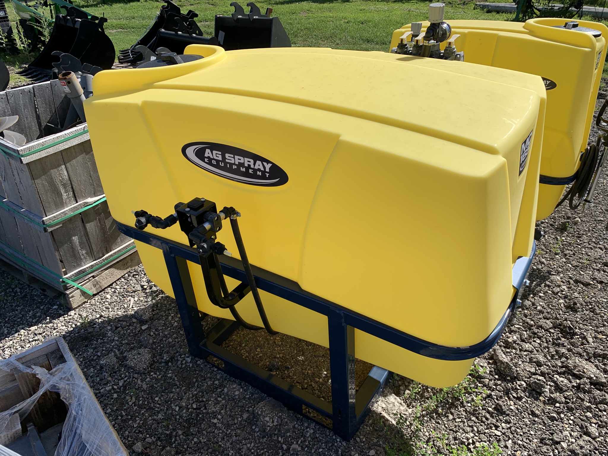  2023 Ag Spray MC165 at Heritage Tractor in Smithville, MO
