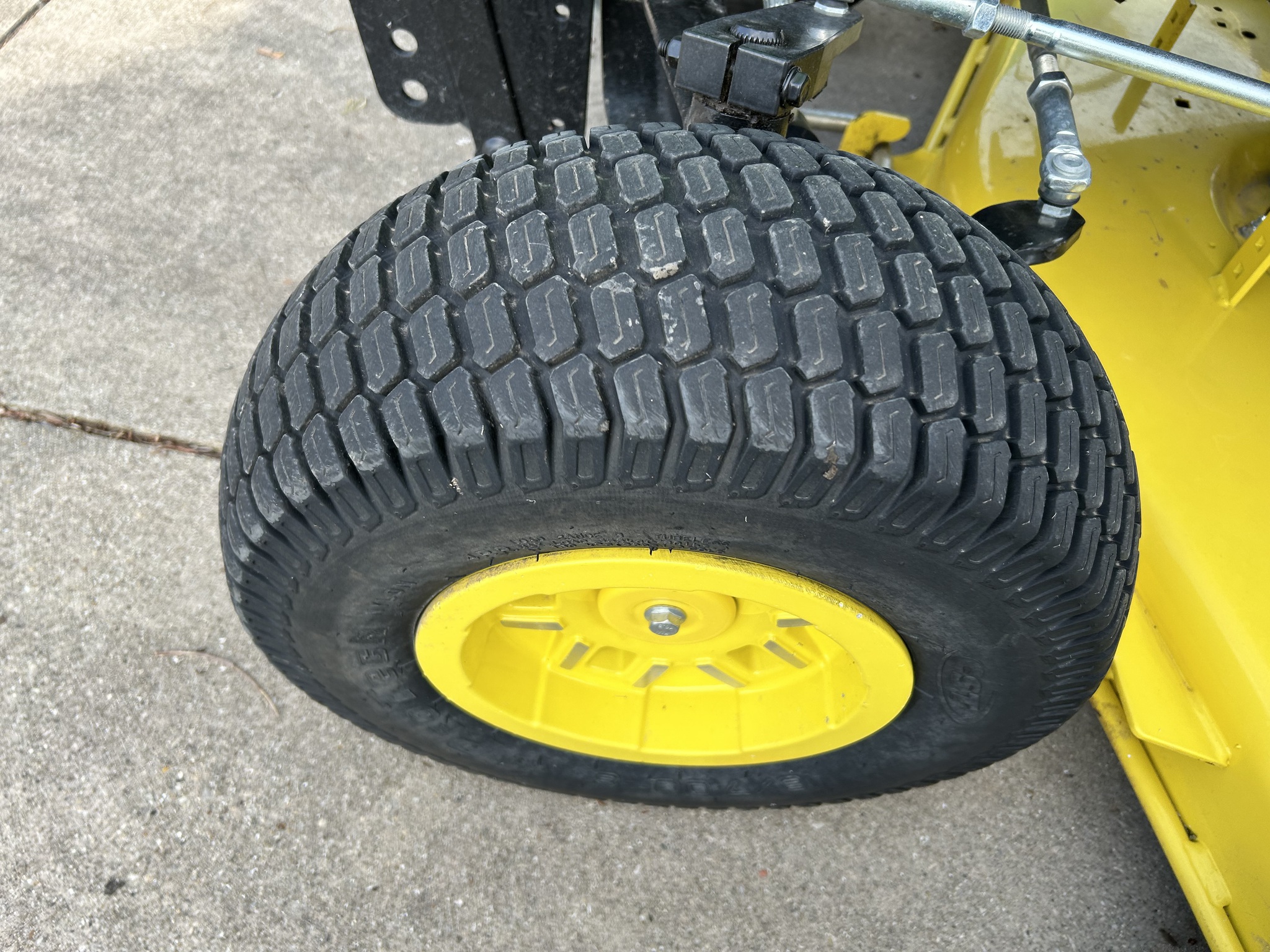  2022 John Deere X734 at Heritage Tractor in Streator, IL