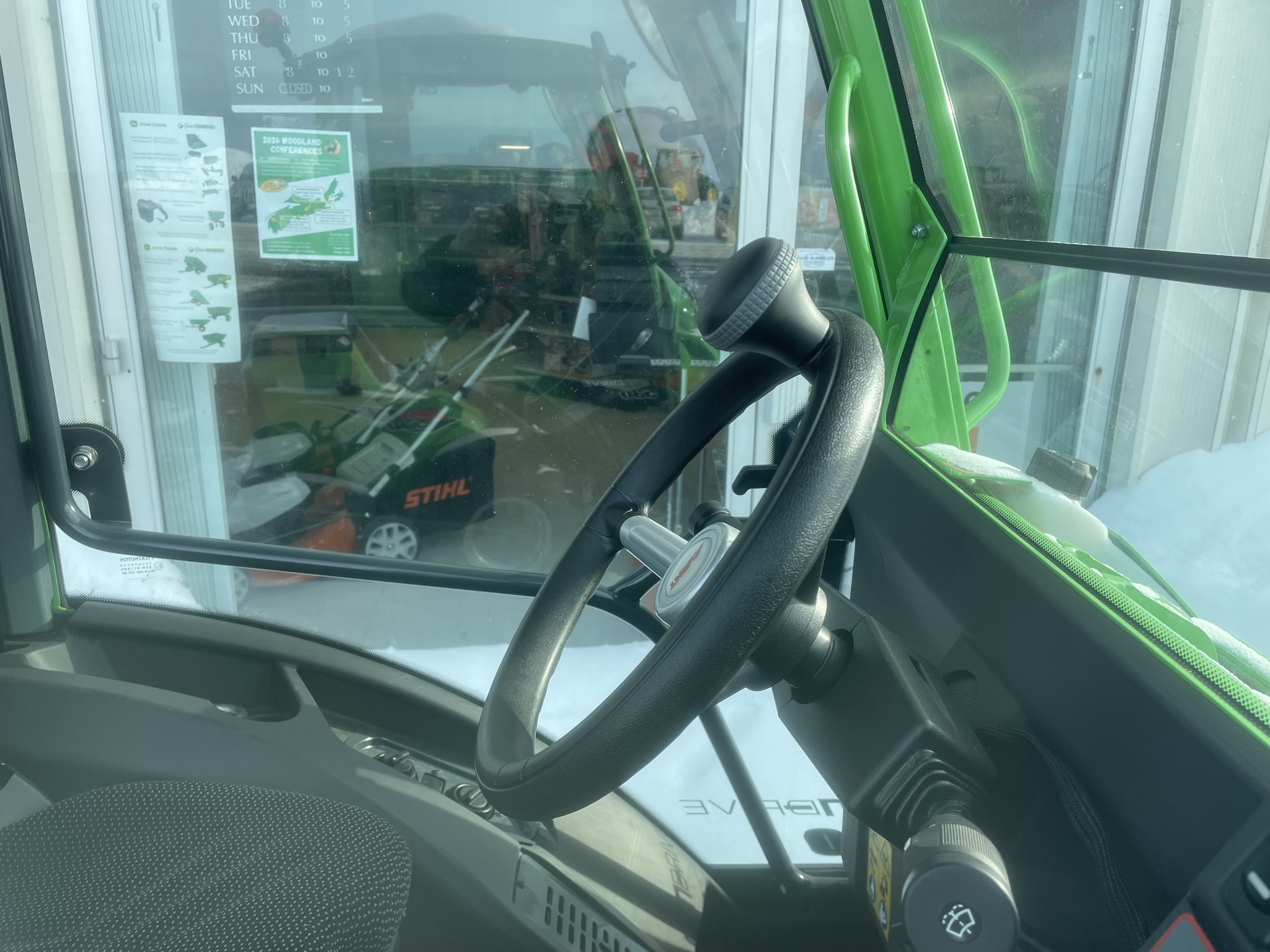 2023 Avant M530 Image 7