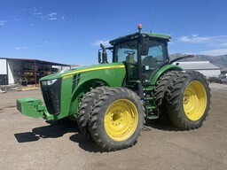 2020 John Deere 8320R