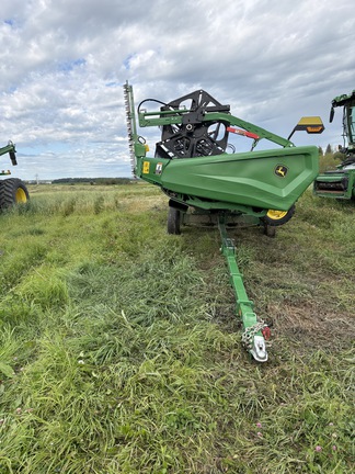 Used 2023 John Deere HD50R Combine Platforms at Horizon Ag & Turf in Mayerthorpe, AB - Photo4