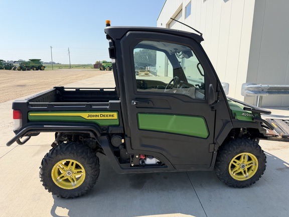 2024 John Deere XUV 835M - Photo7