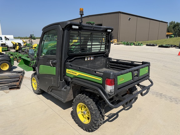 2024 John Deere XUV 835M - Photo4