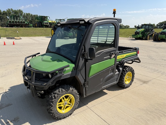  John Deere XUV 835M