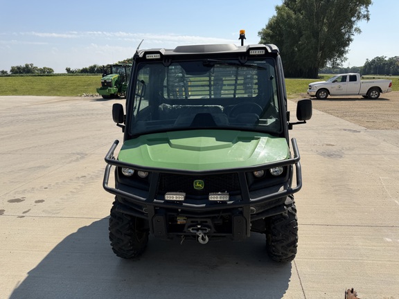 2024 John Deere XUV 835M - Photo2
