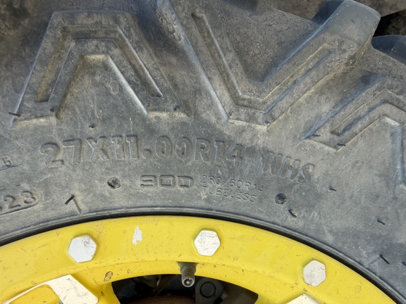 2024 John Deere XUV 835M - Photo12