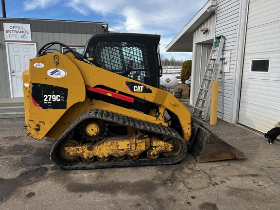 Used 2013 Caterpillar 279C2 Compact Track Loaders at Horizon Ag & Turf in Edmonton West, AB - Photo2