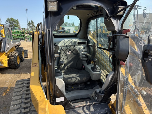 Used 2013 Caterpillar 279C2 Compact Track Loaders at Horizon Ag & Turf in Edmonton West, AB - Photo7