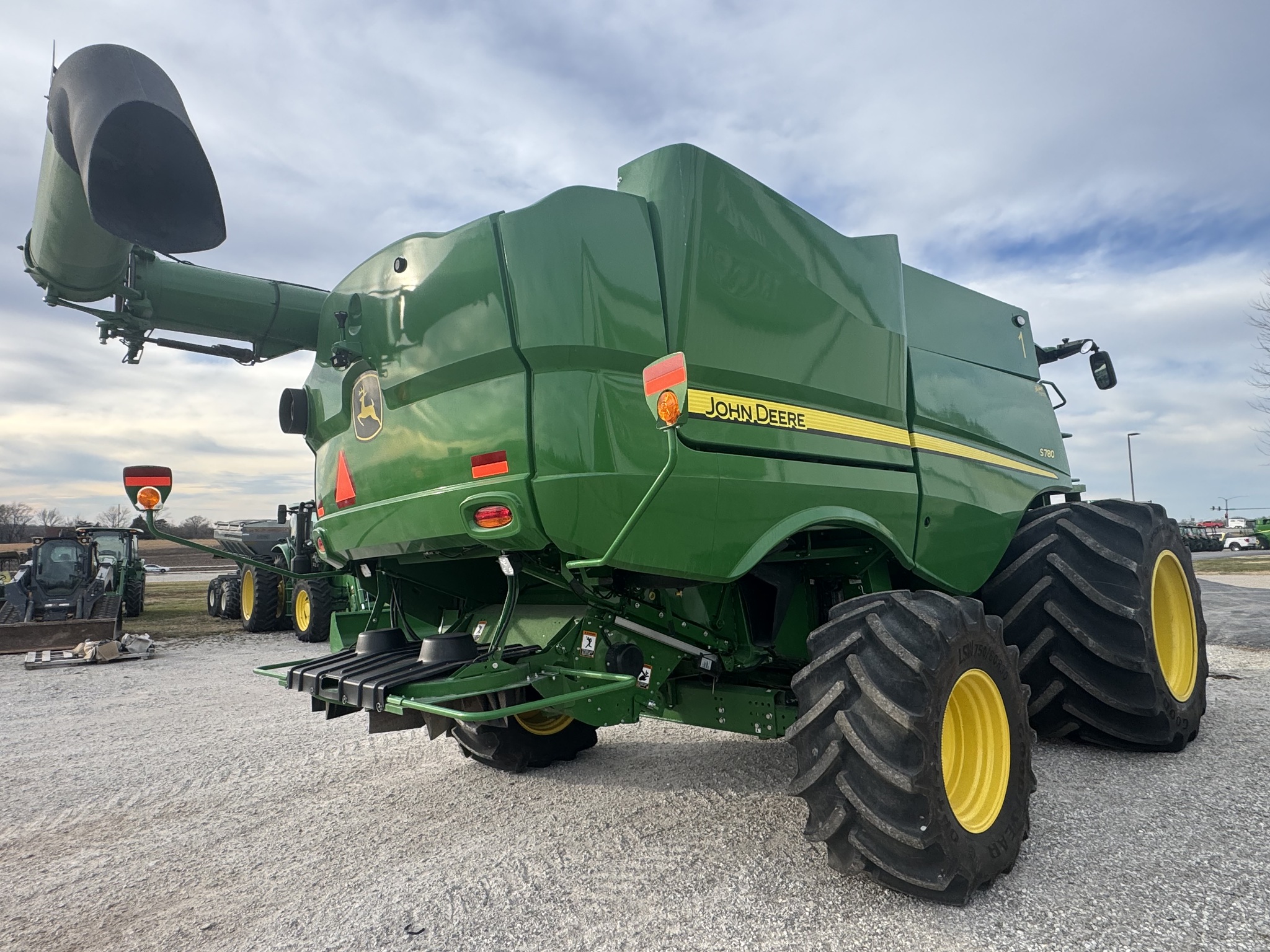  2024 John Deere S780 at Heritage Tractor in Joplin, MO