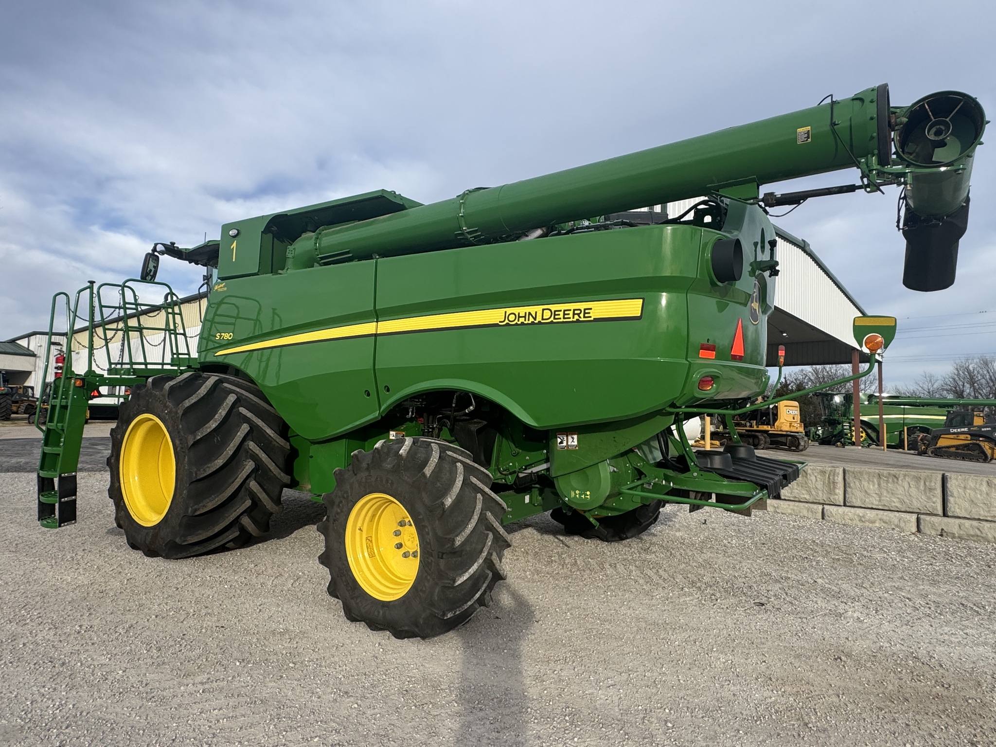  2024 John Deere S780 at Heritage Tractor in Joplin, MO