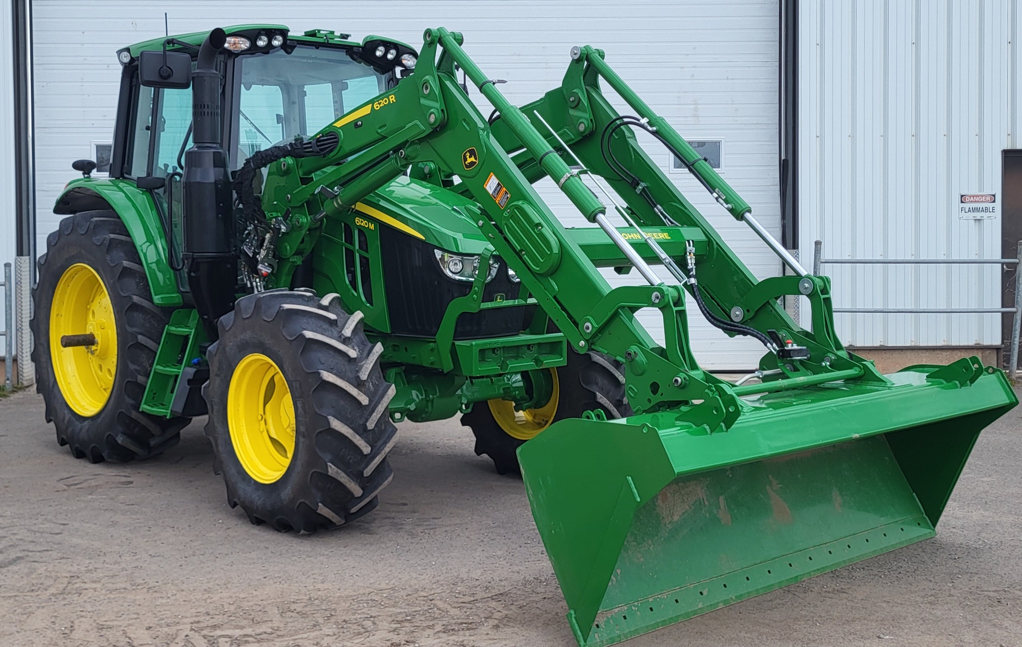 2024 John Deere 6120M Image 3