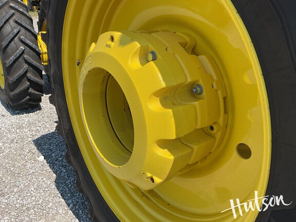 Photo of 2024 John Deere 8R 410