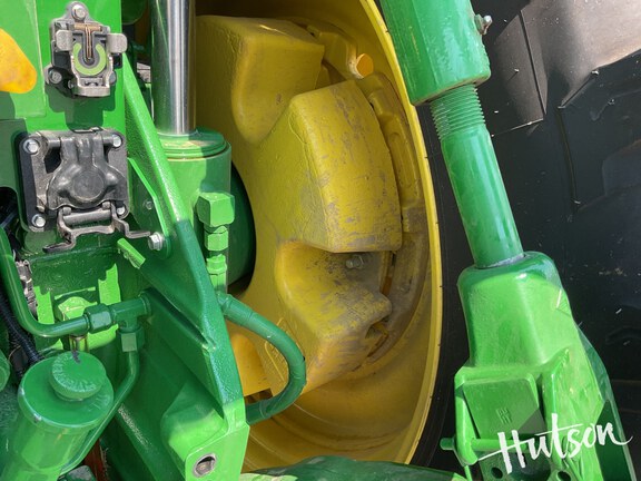 Photo of 2024 John Deere 8R 410