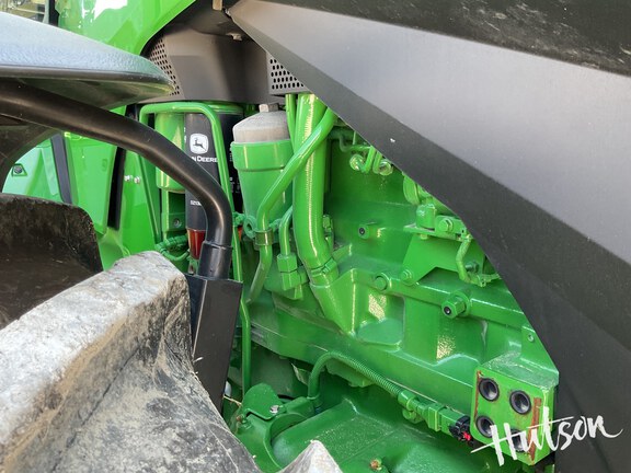 Photo of 2024 John Deere 8R 410