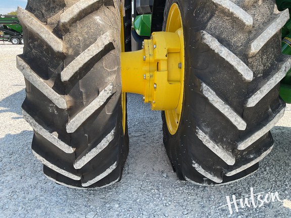 Photo of 2024 John Deere 8R 410