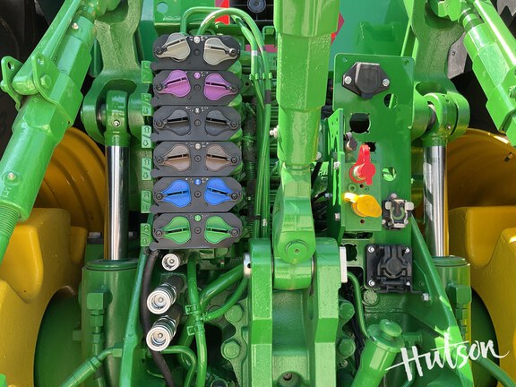 Photo of 2024 John Deere 8R 410