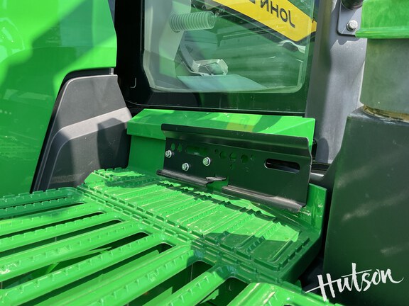 Photo of 2024 John Deere 8R 410