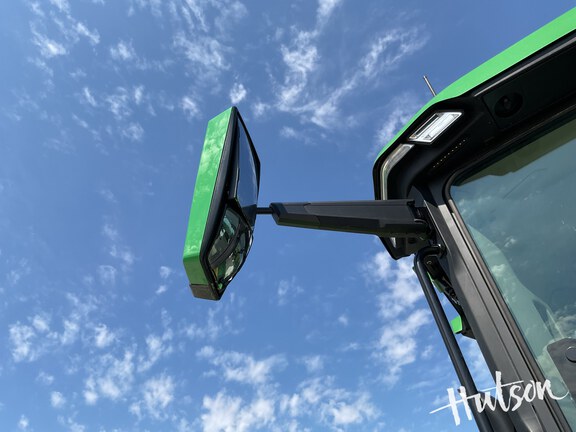 Photo of 2024 John Deere 8R 410