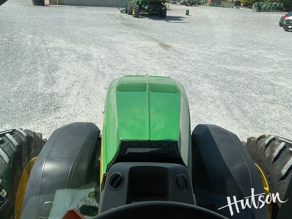 Photo of 2024 John Deere 8R 410