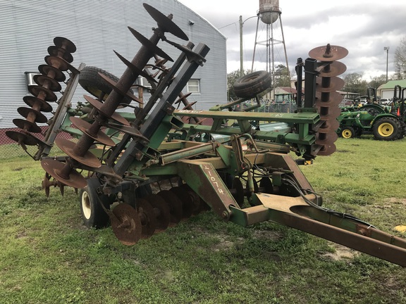 1990 John Deere 630 Photo 5