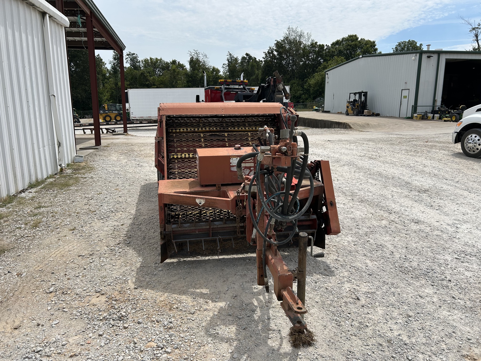  2010 Lewis Brothers LEWIS #5 at Heritage Tractor in Anderson, MO