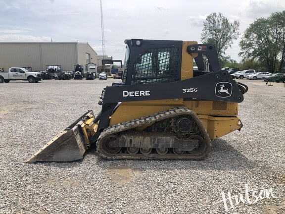 Photo of 2022 John Deere 325G