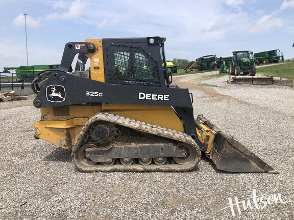 Photo of 2022 John Deere 325G