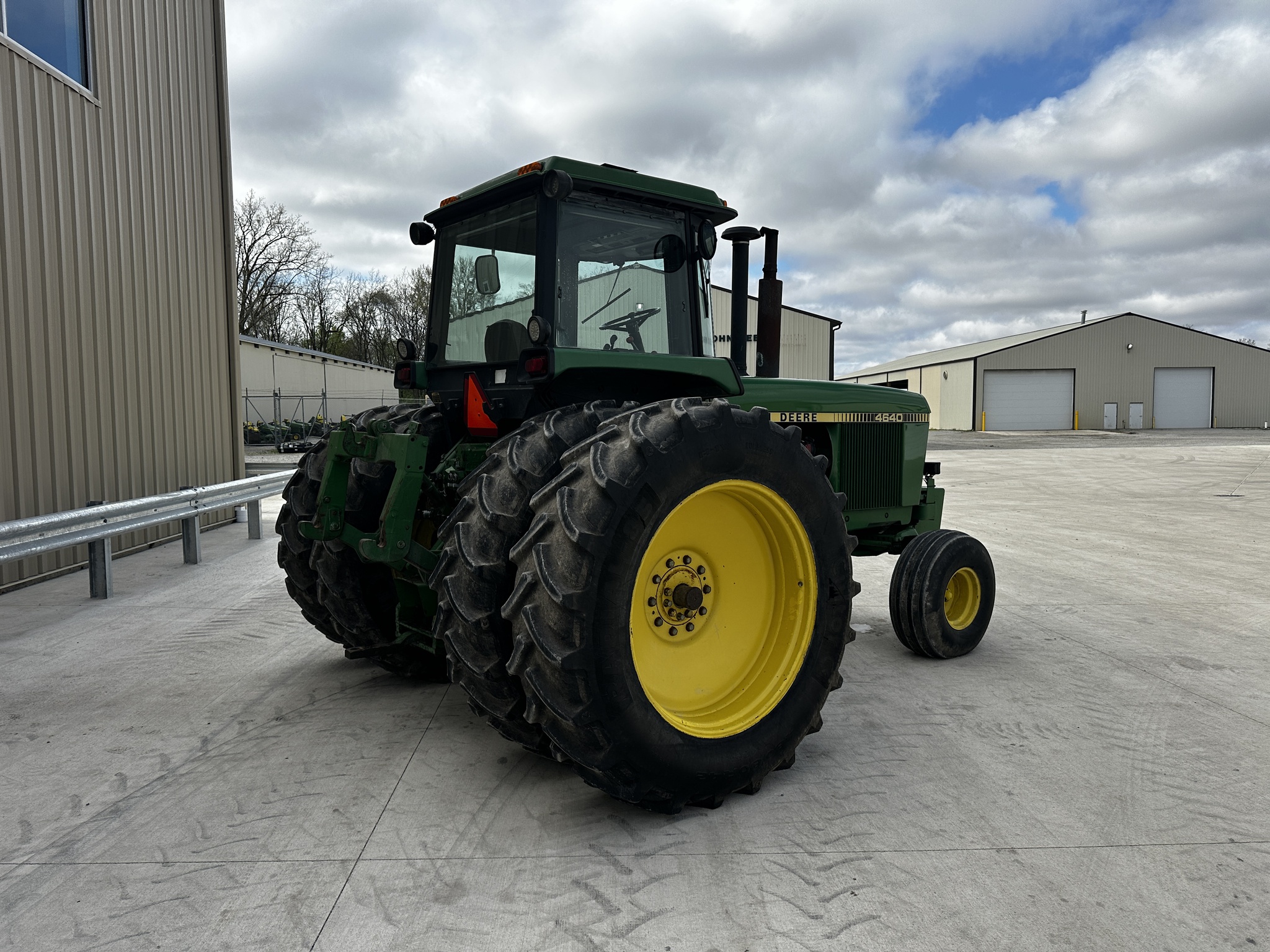 1981 John Deere 4640 Image 3