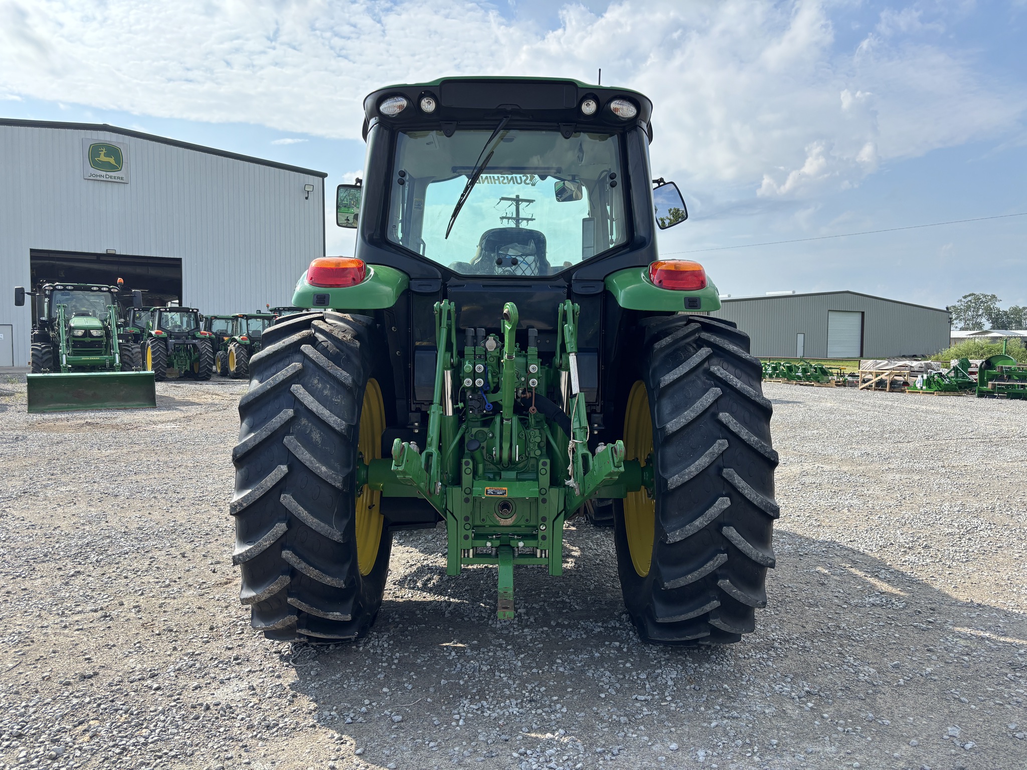 2023 John Deere 6120M Image 4
