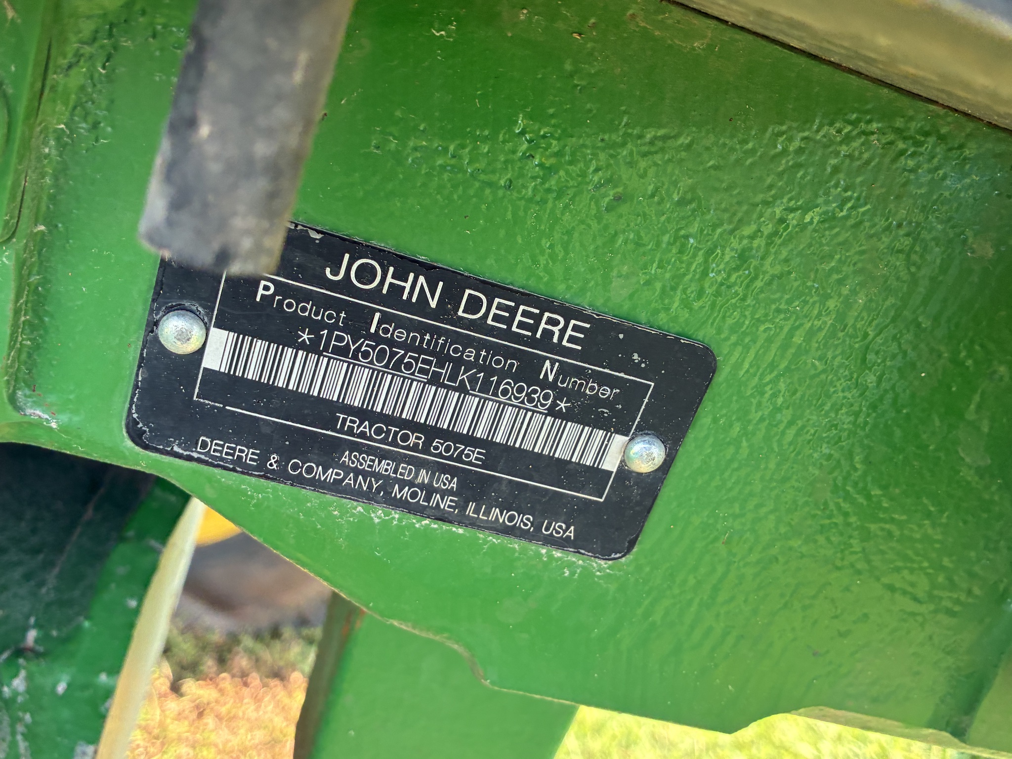 2020 John Deere 5075E Image 16