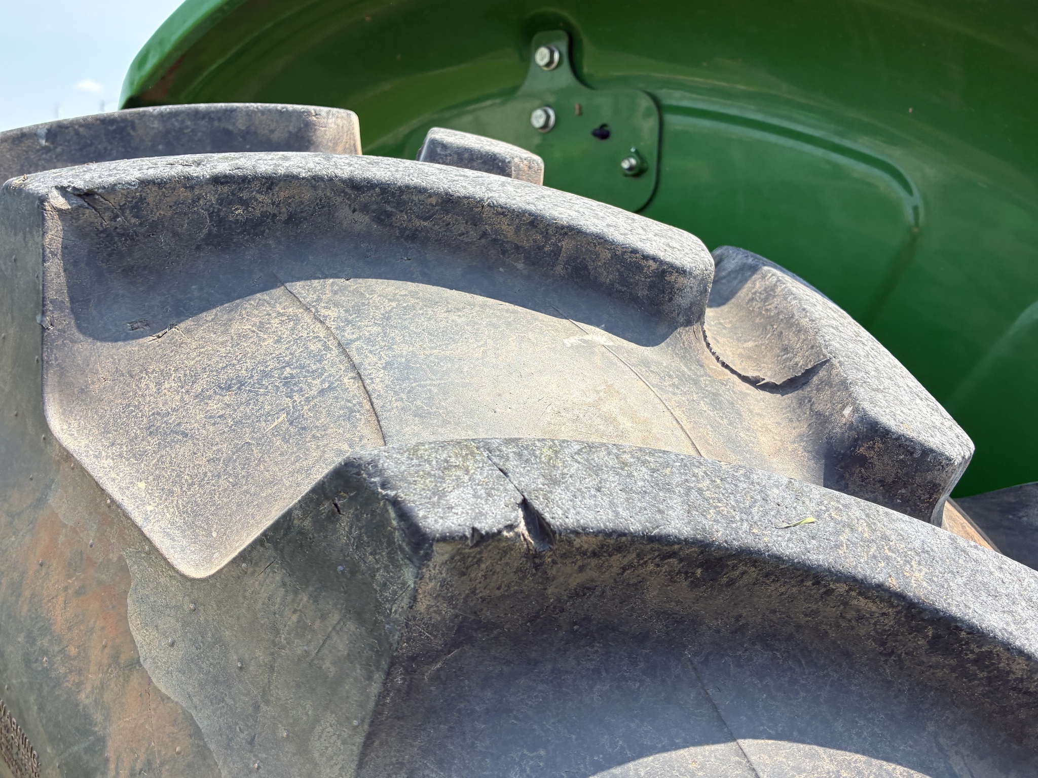 2020 John Deere 5075E Image 14